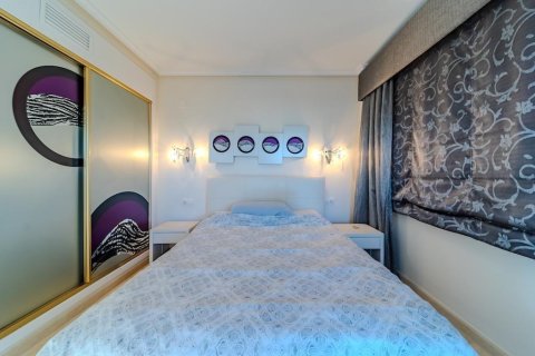 Villa à vendre à Torrevieja, Alicante, Espagne, 5 chambres, 438 m2 No. 165584 - photo 28