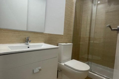 Lägenhet till salu i Madrid, Spanien 42 kvm. Nr. 141396 - foto 8