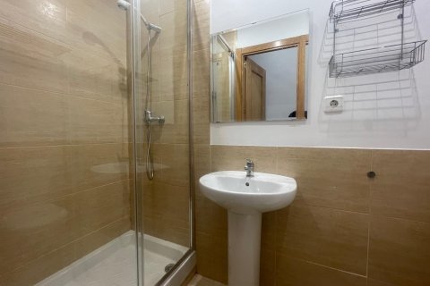 Lägenhet till salu i Madrid, Spanien 42 kvm. Nr. 141396 - foto 7