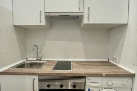 Lägenhet till salu i Madrid, Spanien 42 kvm. Nr. 141396 - foto 18