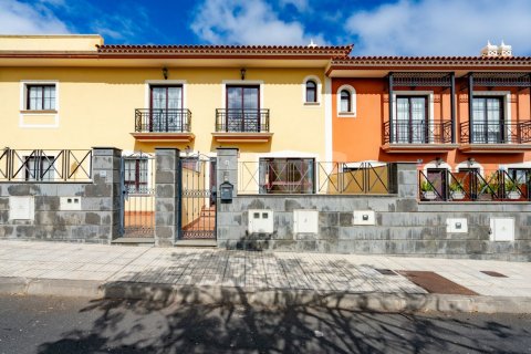 Townhouse zum Verkauf in Tenerife, Spanien 3 Schlafzimmer, 200 m2 Nr. 141398 - Foto 1