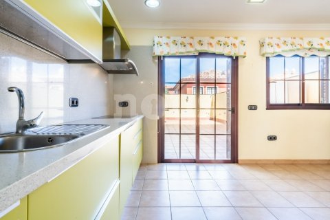 Townhouse zum Verkauf in Tenerife, Spanien 3 Schlafzimmer, 200 m2 Nr. 141398 - Foto 7
