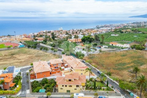 Townhouse zum Verkauf in Tenerife, Spanien 3 Schlafzimmer, 200 m2 Nr. 141398 - Foto 2