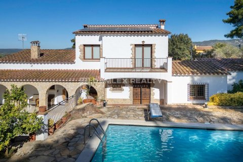 Dom w Santa Cristina d'Aro, Girona, Hiszpania 5 sypialni, 465 mkw. nr 176926 – zdjęcie 3