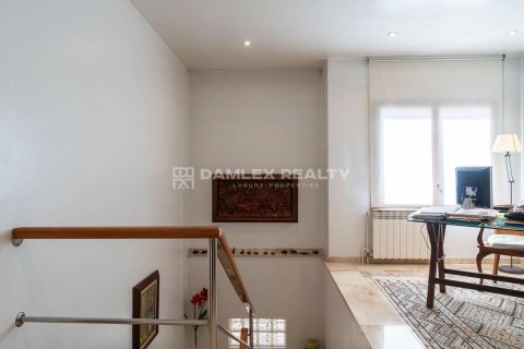 Dom w Santa Cristina d'Aro, Girona, Hiszpania 5 sypialni, 465 mkw. nr 176926 – zdjęcie 13