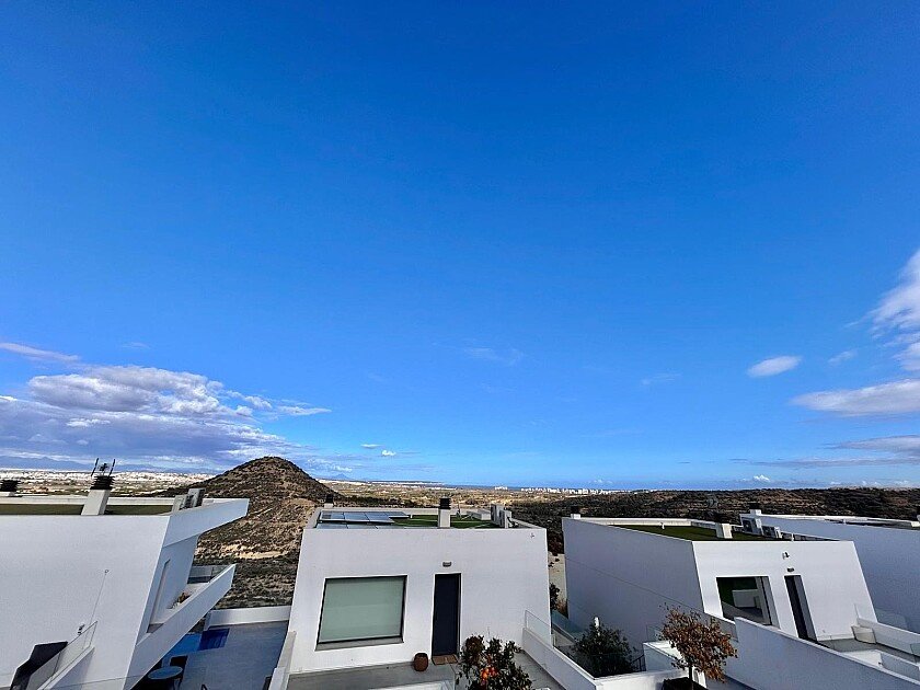 Villa a Ciudad Quesada, Alicante, Spagna 3 camere da letto, 193 mq. N° 111154