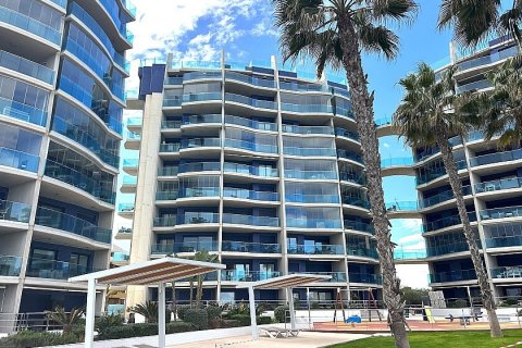 Huoneisto myytävänä Punta Prima, Alicante, Espanja, 2 makuuhuonetta, 80 m2 No. 111156 - kuva 1
