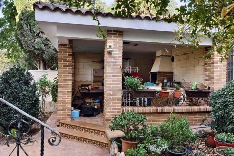 Villa for sale Ciudad Quesada, Alicante, Spain 5 bedrooms, 364 sq.m. No. 109463 - photo 11