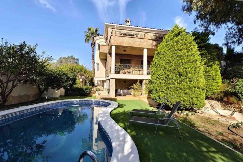 Villa for sale Ciudad Quesada, Alicante, Spain 5 bedrooms, 364 sq.m. No. 109463 - photo 3
