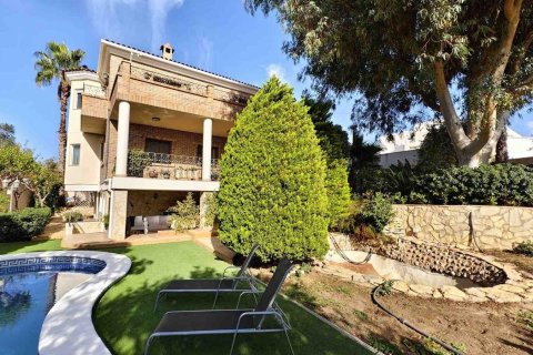 Villa for sale Ciudad Quesada, Alicante, Spain 5 bedrooms, 364 sq.m. No. 109463 - photo 4