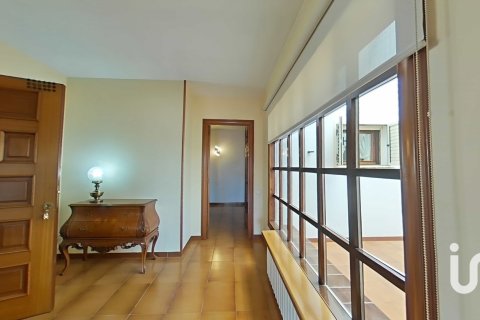 Hus till salu i Balaguer, Lleida, Spanien 4 sovrum, 385 kvm. Nr. 173368 - foto 28