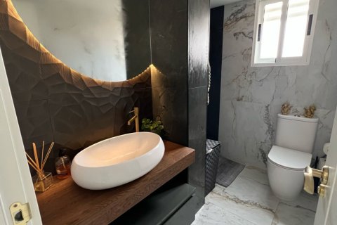 Huoneisto myytävänä Gandia, Valencia, Espanja, 3 makuuhuonetta, 105 m2 No. 173371 - kuva 7