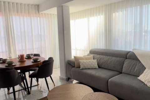 Huoneisto myytävänä Gandia, Valencia, Espanja, 3 makuuhuonetta, 105 m2 No. 173371 - kuva 10