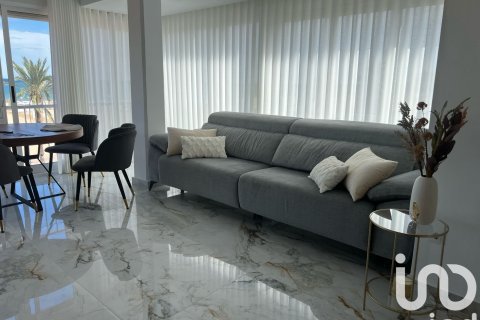 Huoneisto myytävänä Gandia, Valencia, Espanja, 3 makuuhuonetta, 105 m2 No. 173371 - kuva 3