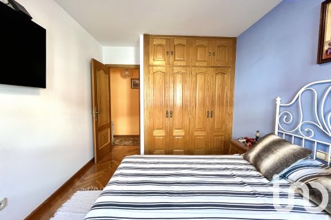 Hus till salu i Culleredo, A Coruna, Spanien 5 sovrum, 336 kvm. Nr. 173367 - foto 22