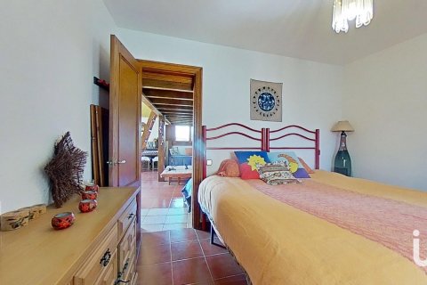 Hus till salu i Montblanc, Tarragona, Spanien 4 sovrum, 255 kvm. Nr. 173370 - foto 18