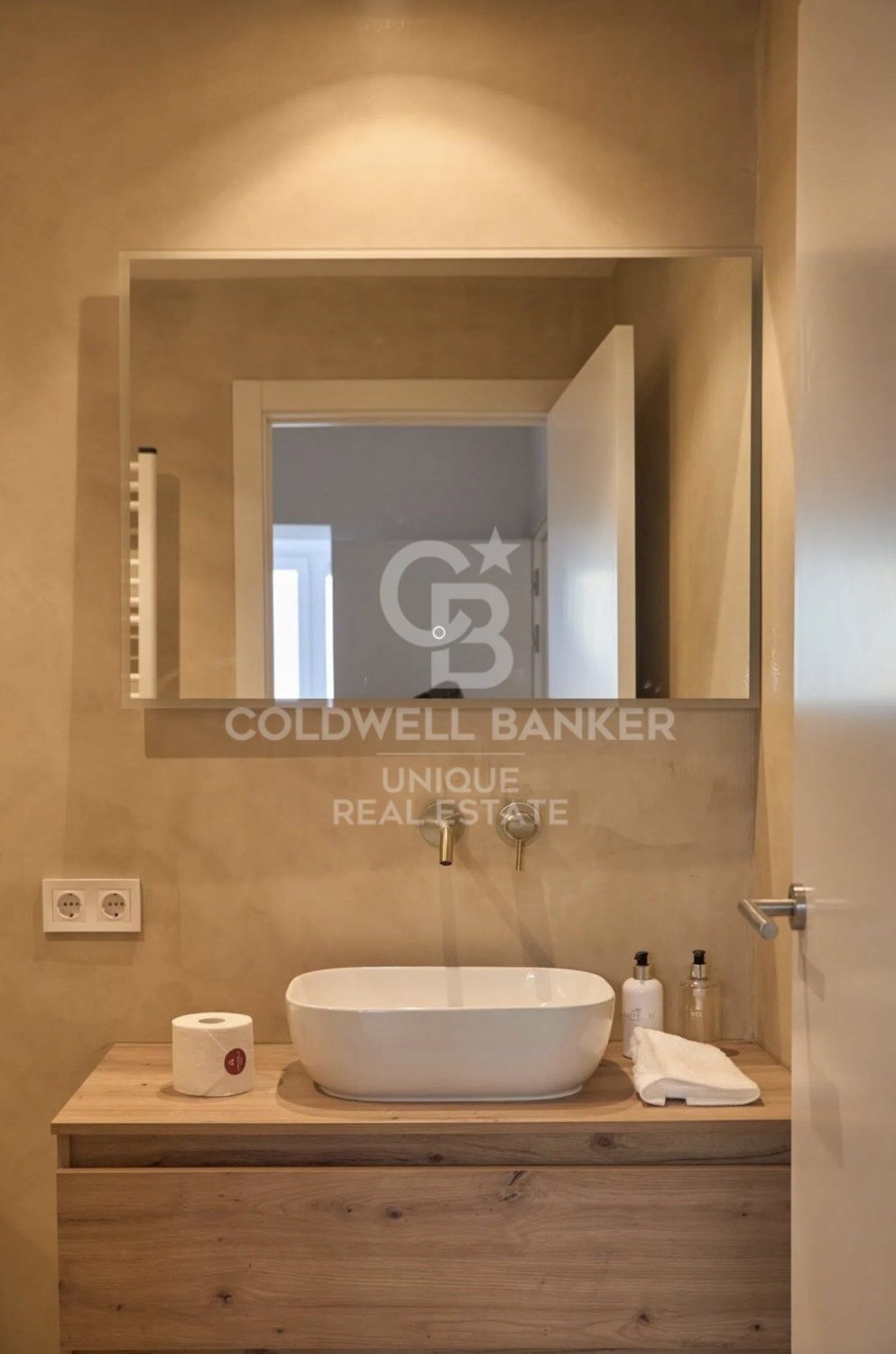 Appartamento a Madrid, Spagna 2 camere da letto, 103 mq. N° 179137