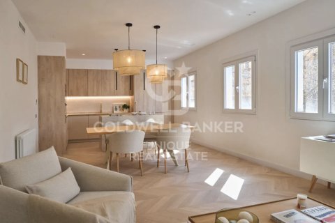 Apartment à vendre à Madrid, Espagne, 2 chambres, 103 m2 No. 179137 - photo 4