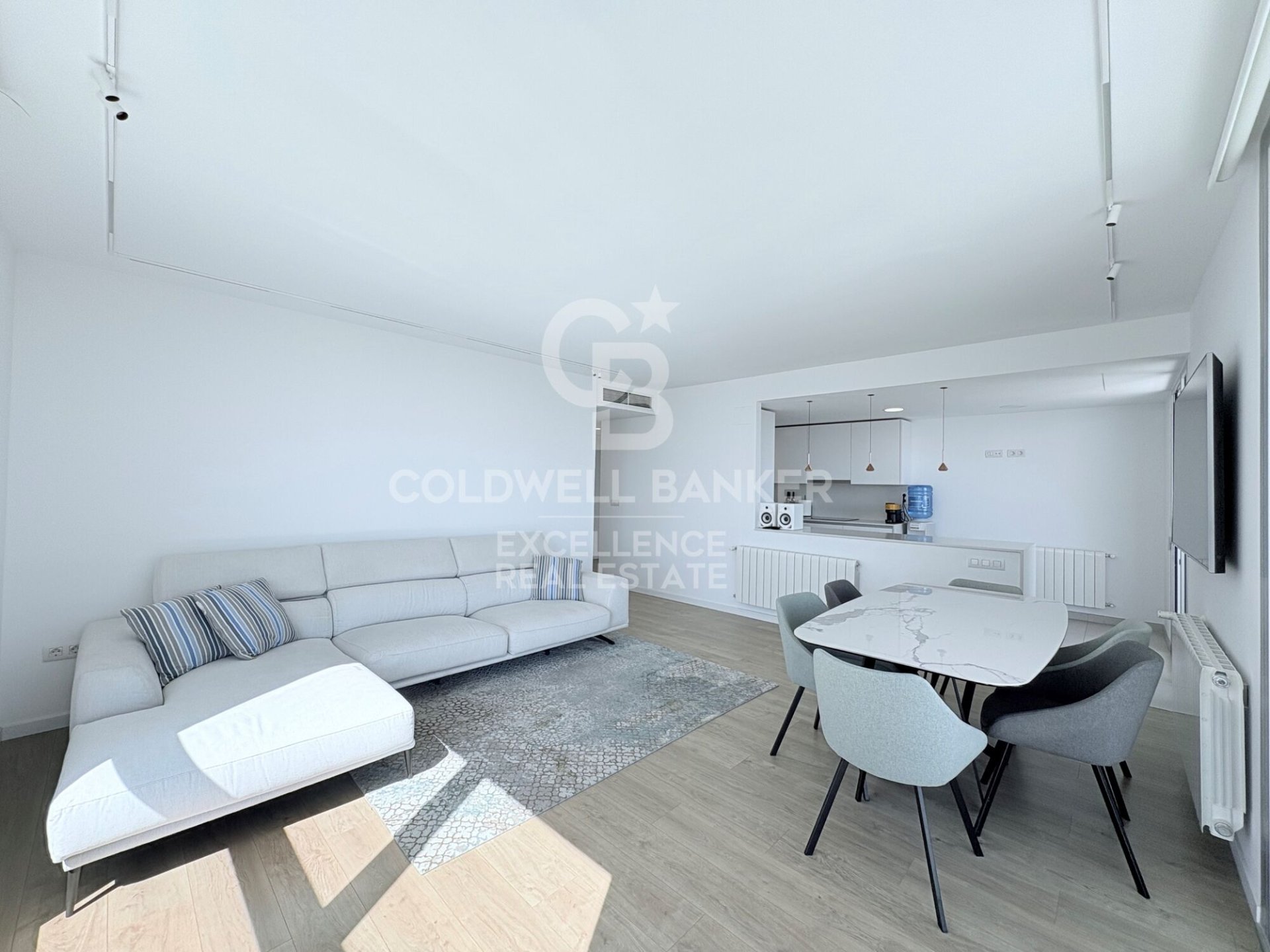 Wohnung in Valencia, Spanien 4 Schlafzimmer, 158 m2 Nr. 179138