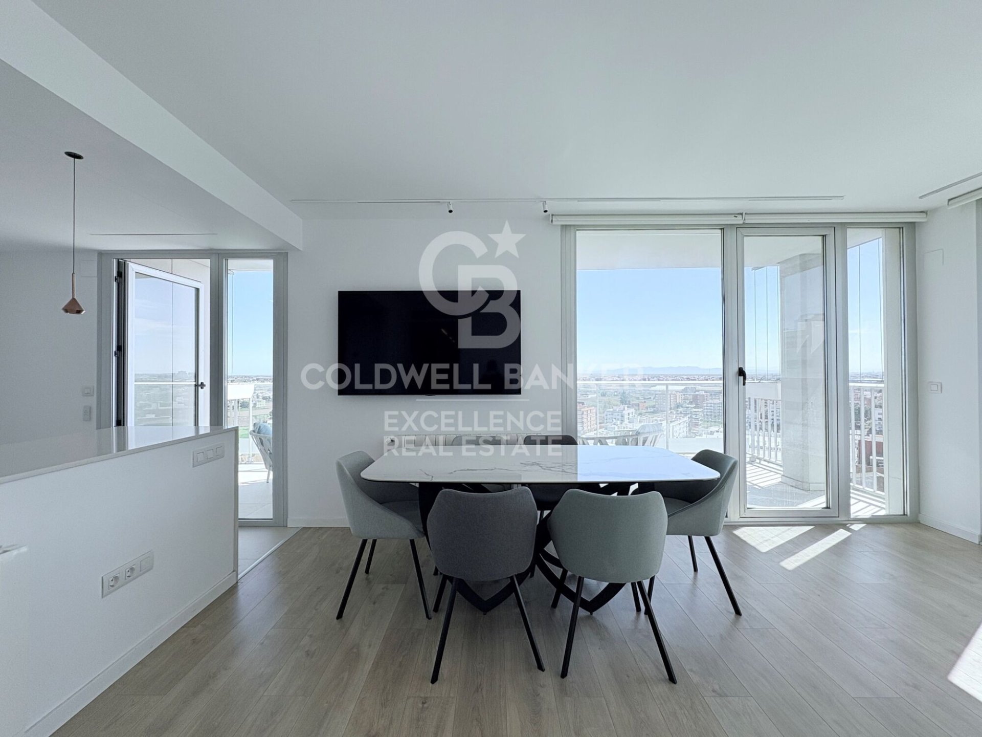 Wohnung in Valencia, Spanien 4 Schlafzimmer, 158 m2 Nr. 179138