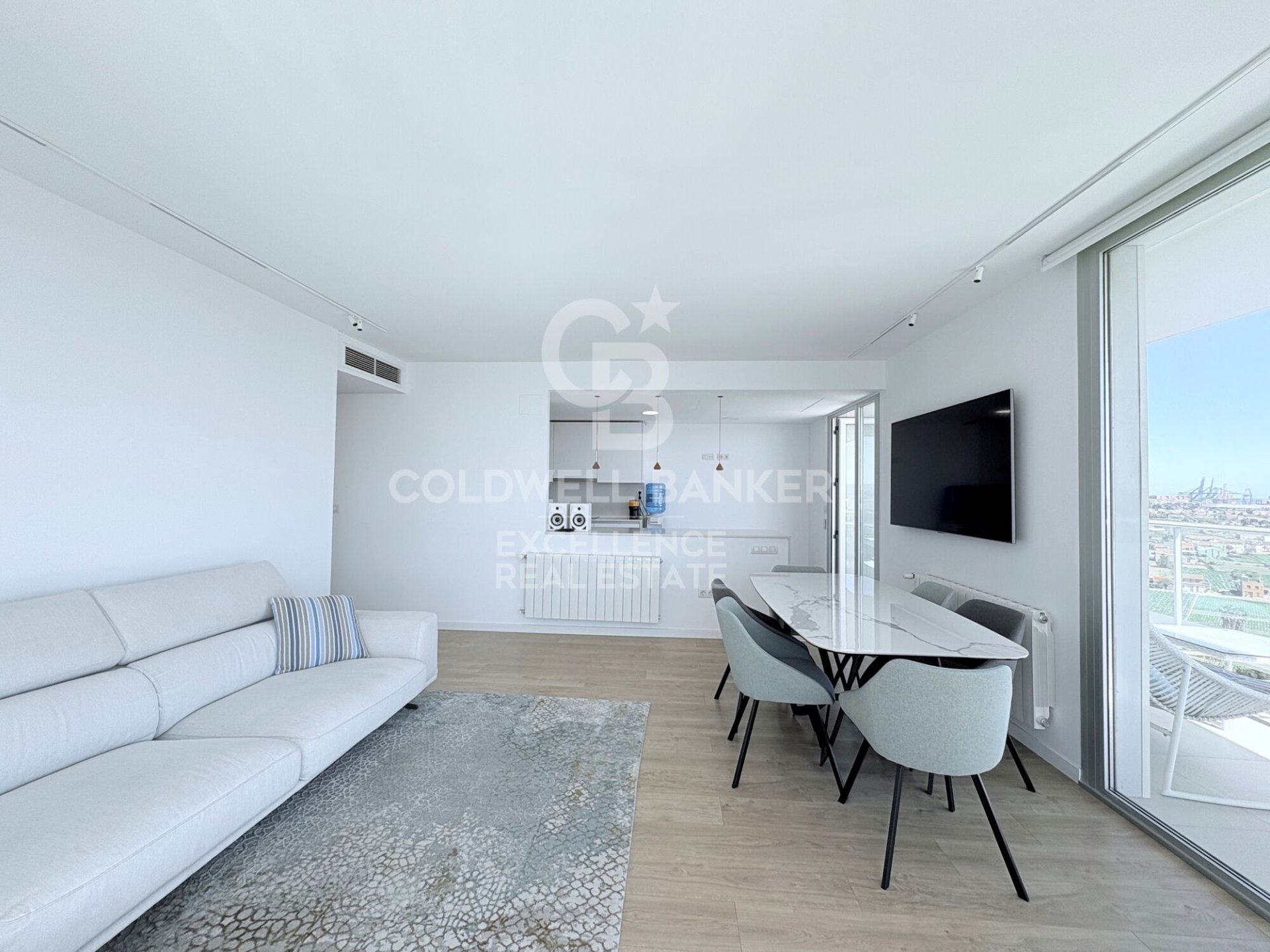Wohnung in Valencia, Spanien 4 Schlafzimmer, 158 m2 Nr. 179138