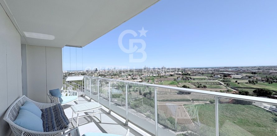 Apartment à Valencia, Espagne 4 chambres, 158 m2 No. 179138