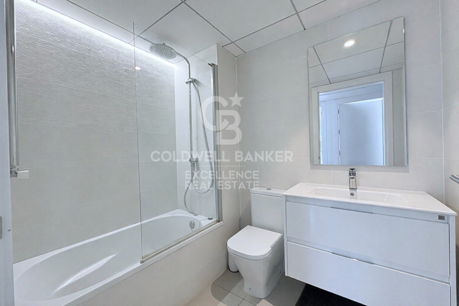 Wohnung in Valencia, Spanien 4 Schlafzimmer, 158 m2 Nr. 179138