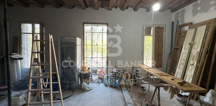 Apartamento en Barcelona, España 3 dormitorios, 134 m2 No. 179132