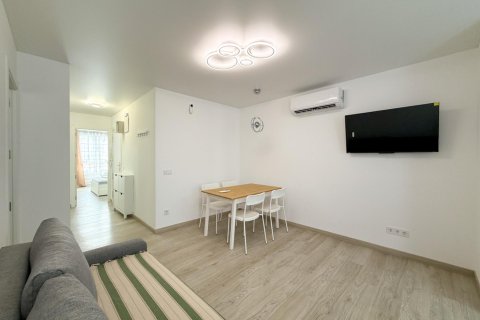 Apartment for rent San Blas, Gipuzkoa, Spain 2 bedrooms, 75 sq.m. No. 133088 - photo 5