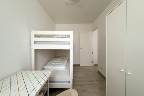 Apartment for rent San Blas, Gipuzkoa, Spain 2 bedrooms, 75 sq.m. No. 133088 - photo 21