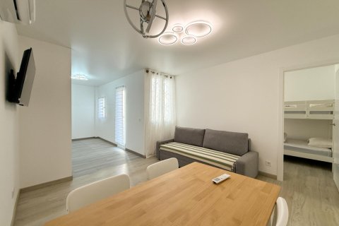 Apartment for rent San Blas, Gipuzkoa, Spain 2 bedrooms, 75 sq.m. No. 133088 - photo 4