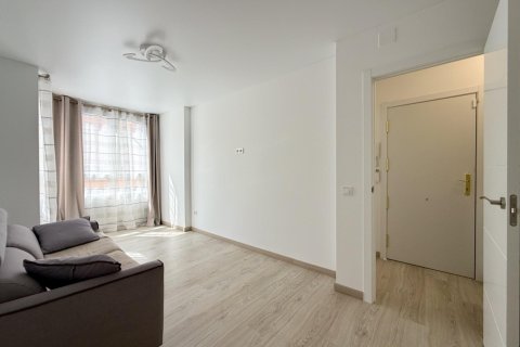 Apartment for rent San Blas, Gipuzkoa, Spain 2 bedrooms, 75 sq.m. No. 133088 - photo 25