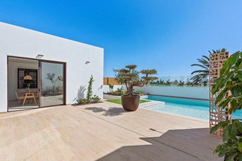 Villa en venta Los Alcázares, Murcia, España 3 dormitorios, 220 m2 No. 133087 - foto 4