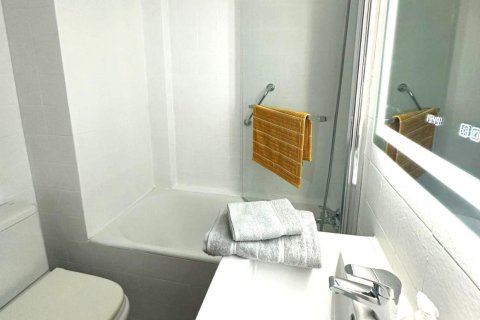 Apartment for sale Alicante, Spain 2 bedrooms, 90 sq.m. No. 133082 - photo 9