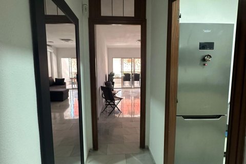 Apartment for sale Alicante, Spain 2 bedrooms, 90 sq.m. No. 133082 - photo 12