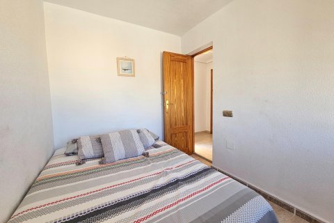 Villa for sale Cabo Roig, Alicante, Spain 4 bedrooms, 110 sq.m. No. 133083 - photo 30