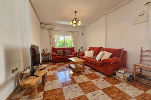 Villa for sale Cabo Roig, Alicante, Spain 4 bedrooms, 110 sq.m. No. 133083 - photo 4