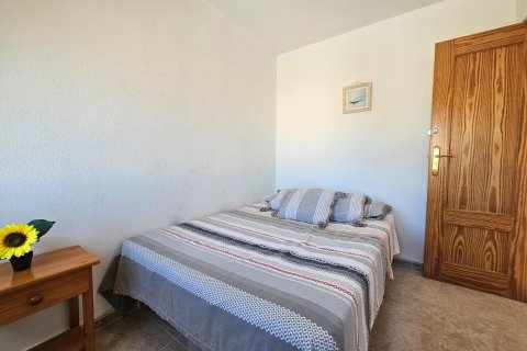 Villa for sale Cabo Roig, Alicante, Spain 4 bedrooms, 110 sq.m. No. 133083 - photo 29