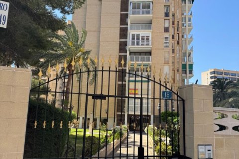Apartment for sale in Alicante, Spain 3 bedrooms, 104 sq.m. No. 172545 - photo 19