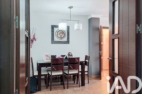 Dzīvoklis pārdošanā Velez-Malaga, Malaga, Spānijā 3 istabas, 102 m2 Nr. 172547 - attēls 2