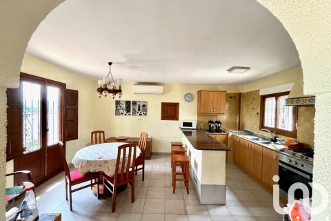 Dom w Torreblanca, Castellon, Hiszpania 4 sypialnie, 273 mkw. nr 153405 – zdjęcie 3