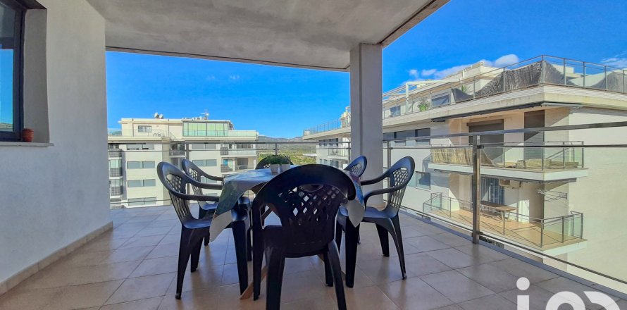 Penthouse w Oropesa del Mar, Castellon, Hiszpania 3 sypialnie, 308.5 mkw. nr 153401