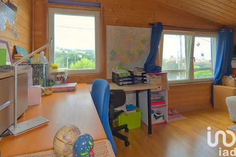 Hus till salu i Sant Boi de Llobregat, Barcelona, Spanien 2 sovrum, 230 kvm. Nr. 153404 - foto 29