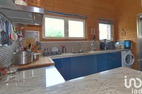 Hus till salu i Sant Boi de Llobregat, Barcelona, Spanien 2 sovrum, 230 kvm. Nr. 153404 - foto 18