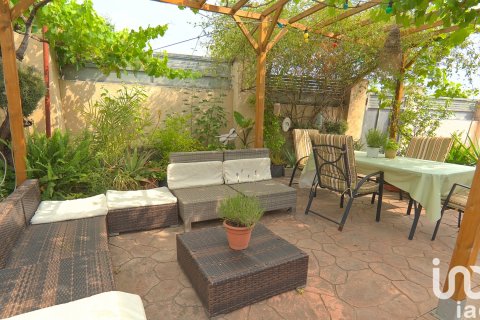 Hus till salu i Sant Boi de Llobregat, Barcelona, Spanien 2 sovrum, 230 kvm. Nr. 153404 - foto 7