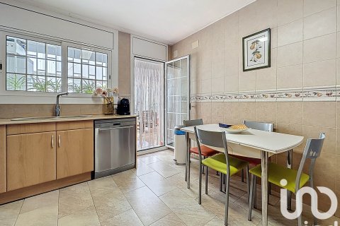 Продажа таухауса в Сан-Пере-де-Рибес, Барселона, Испания 4 спальни, 166м2 №153403 - фото 9