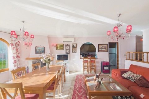 Villa à vendre à Benitachell, Alicante, Espagne, 3 chambres, 211 m2 No. 178851 - photo 9