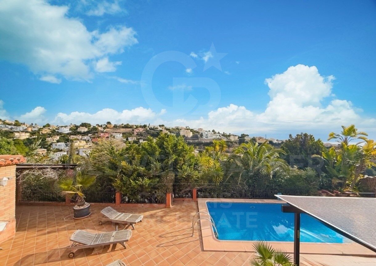 Villa a Benitachell, Alicante, Spagna 3 camere da letto, 211 mq. N° 178851