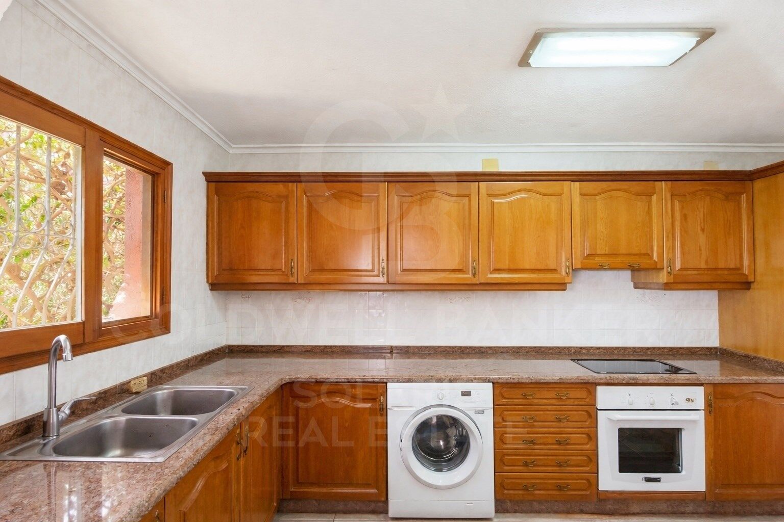 Villa a Benitachell, Alicante, Spagna 3 camere da letto, 211 mq. N° 178851