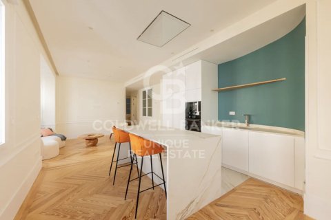 Apartment à vendre à Madrid, Espagne, 3 chambres, 188 m2 No. 178849 - photo 6